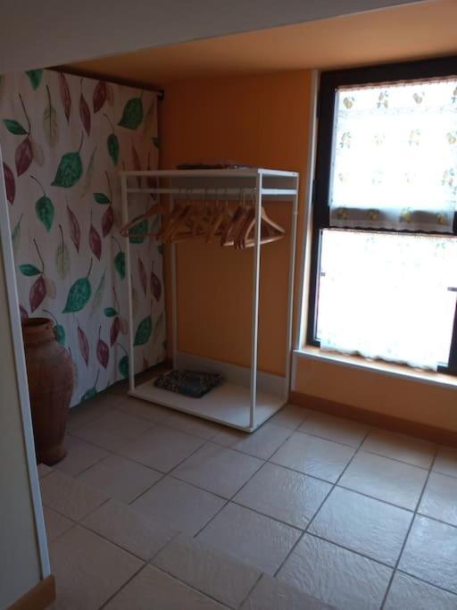 Loft Sotto Il Vulcano, Con Posto Auto Privato Zafferana Etnea Exterior foto